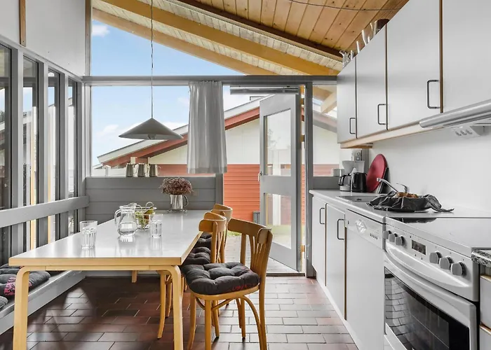 2 Bedroom Amazing In *